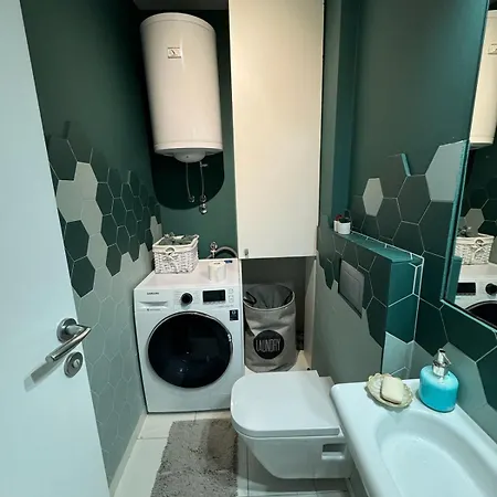 Above - Rooftop With Private Terrace Apartment Skopje