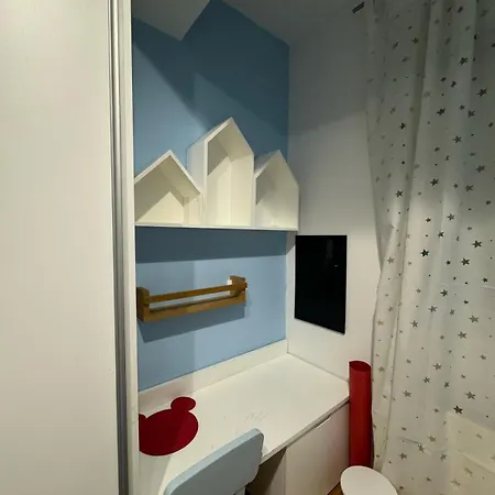 Above - Rooftop With Private Terrace Apartment *