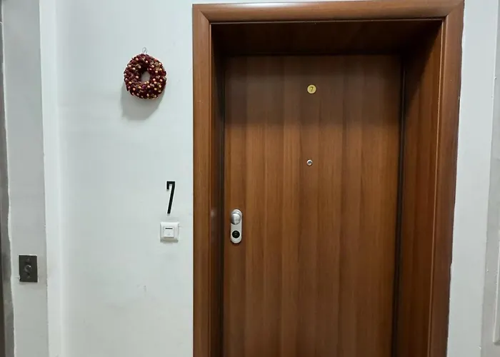 Above - Rooftop With Private Terrace 스코페