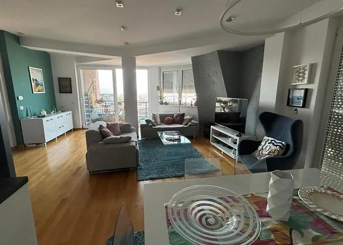 Apartment Above - Rooftop With Private Terrace Skopje