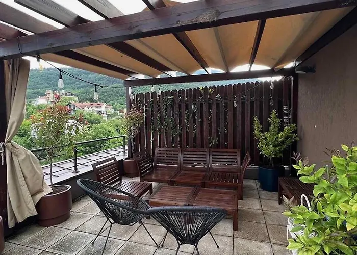 Above - Rooftop With Private Terrace Apartment Skopje