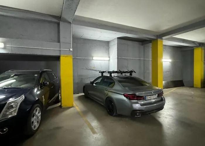 Above - Rooftop With Private Terrace *